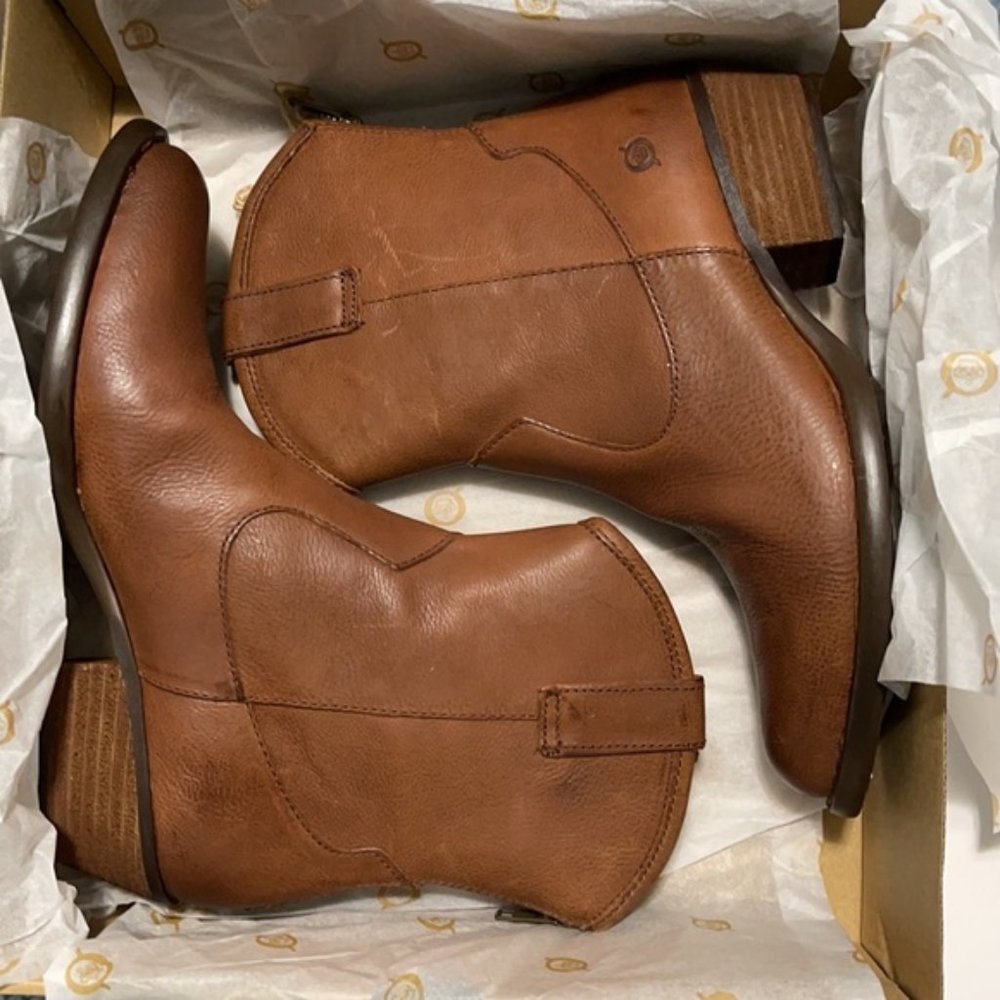Born Wynd Boots (2)